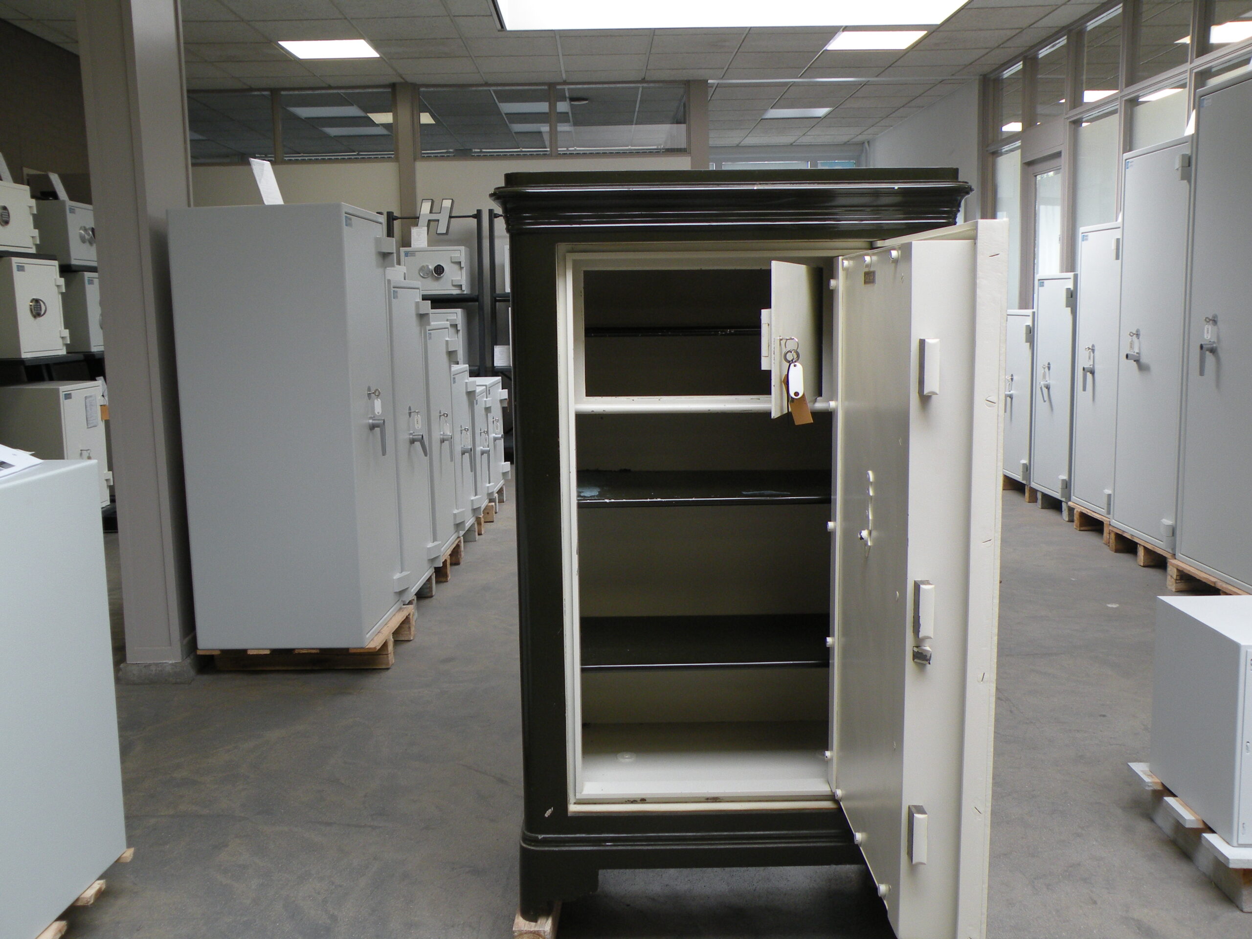 Martens: antieke kluis - Afbeelding 2